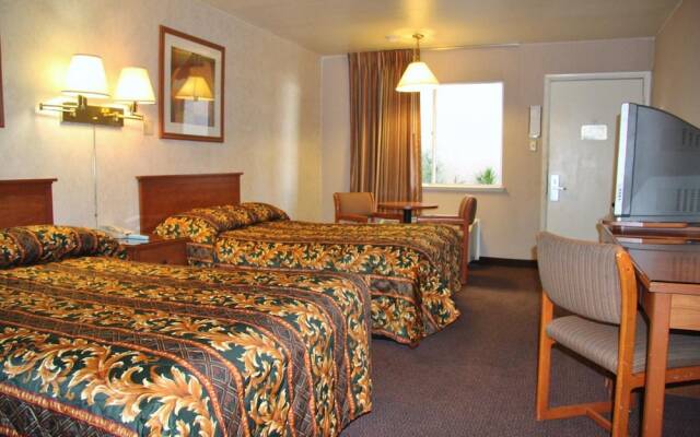 Premier Inns Metro Center