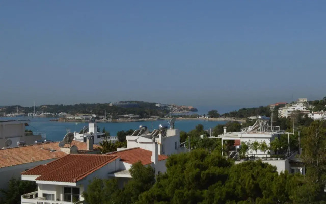 Athens Riviera Loft