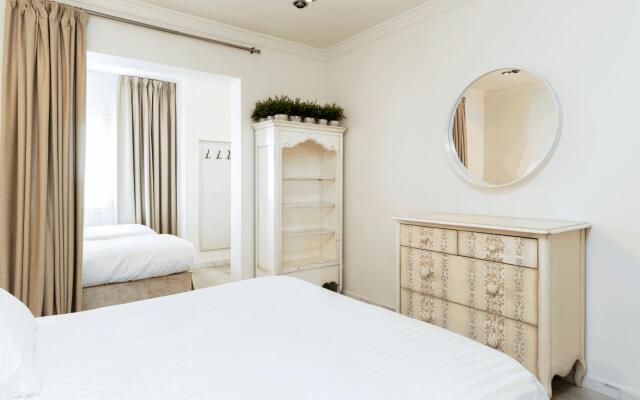 TESS Penthouse Deluxe DS11