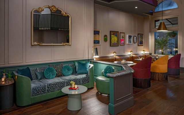 The Pelham Hotel
