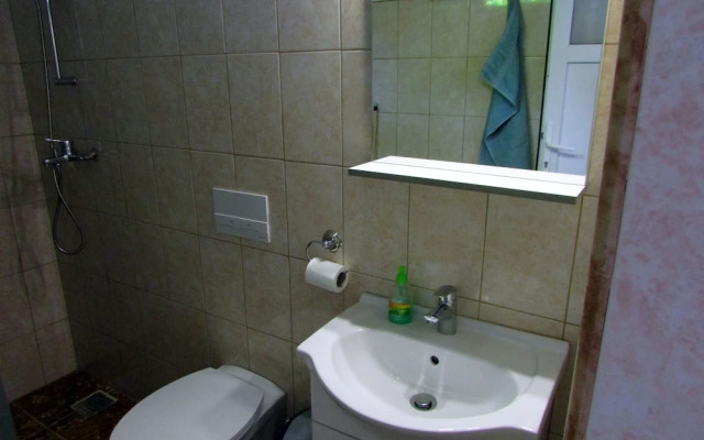 BIO Pension - BIO Panzio - Pensiunea BIO