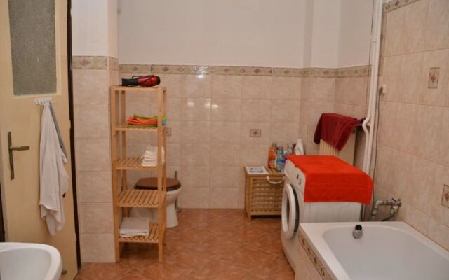 Paprika Apartment Grand
