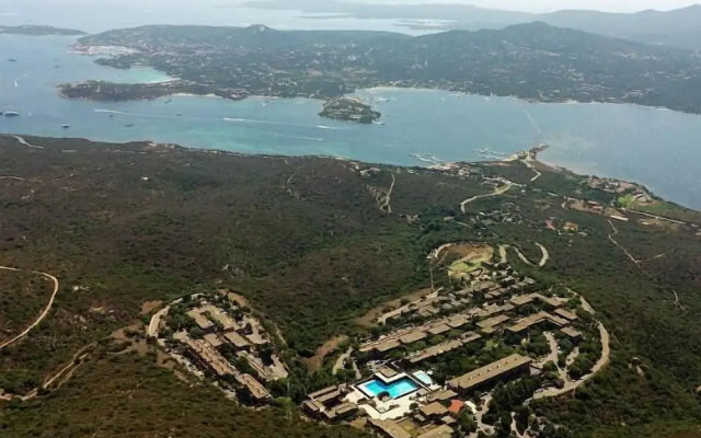 Rena Bianca Cugnana Verde Residence