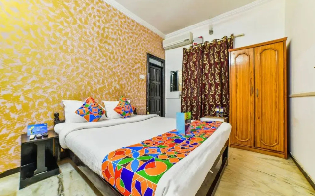 FabHotel Altus DLF Phase 2