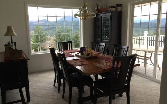 Bluebird Hill Farm B&B