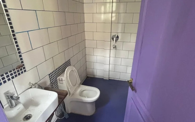 Hotel YAN Residency Naukuchiatal Bhimtal