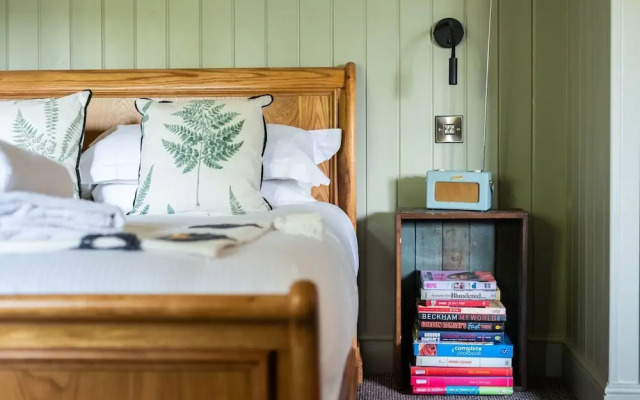 The Bell at Sapperton