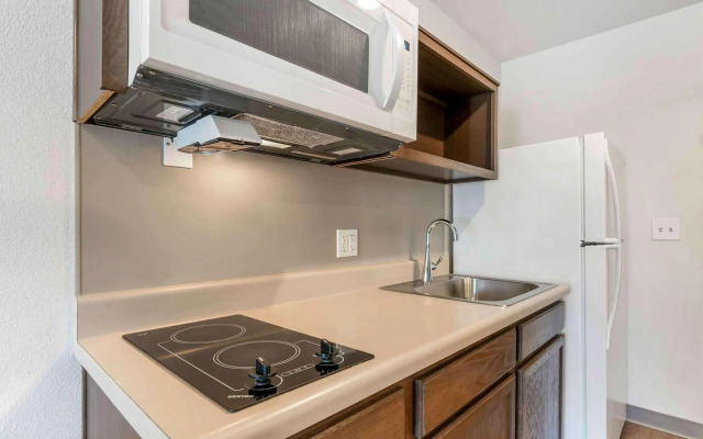 Extended Stay America Suites - Portland - East