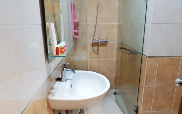 Pool View Studio Apartment Tamansari Sudirman