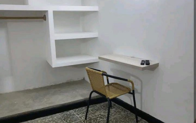 Hotel M4-J