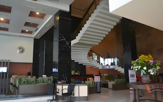 Grand Antares Hotel