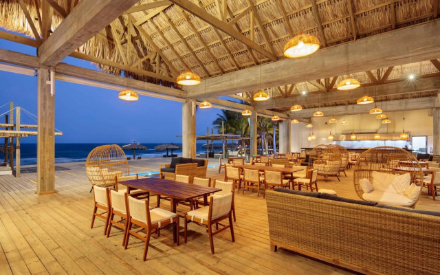 Indura Beach & Golf Resort, Curio Collection by Hilton