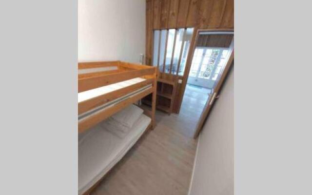 Appt 2 Chambres Calme,Clim, Plage Et Gare Proche Pkg