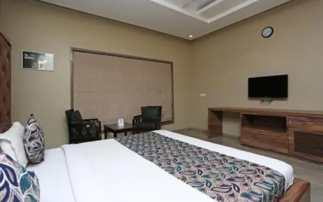 Hotel Surya Palace by OYO Rooms