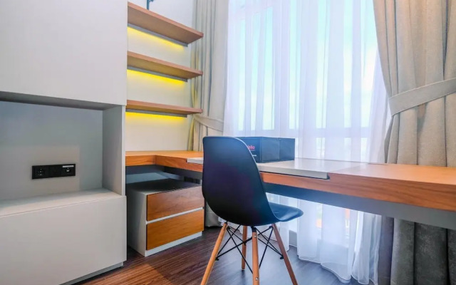 Exclusive and Modern Studio at Menteng Park Apartment