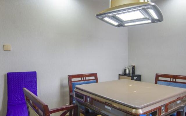 Xinrong Hotel