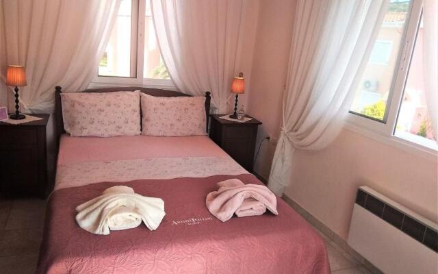 Sunny Villa Sea View