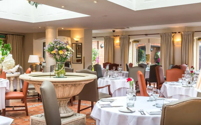 Parkway Hotel & Spa