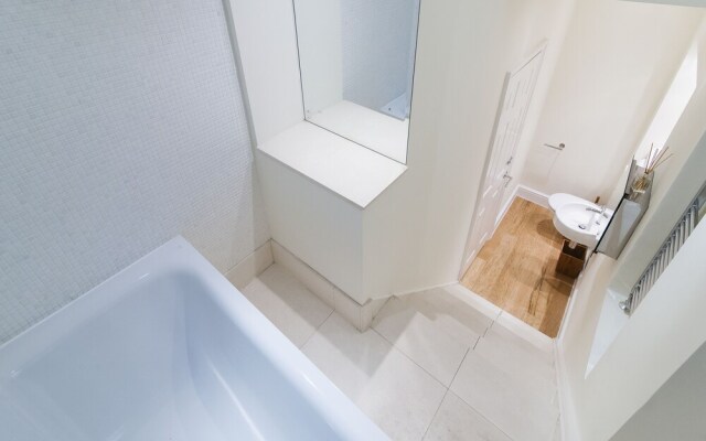 The Craven Terrace Cocoon - TL11