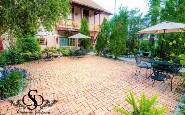 Casa De Solana Bed & Breakfast