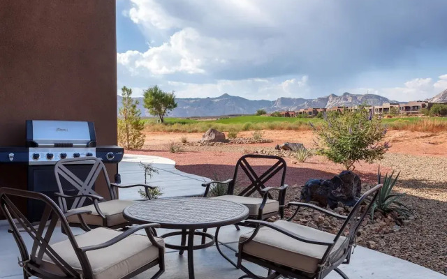 Your Escape at the Ledges