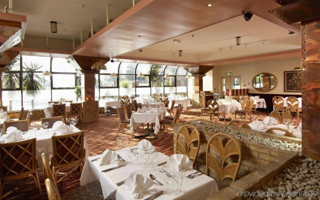 The Hillcrest Hotel