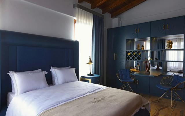 Cunda Baradiel Hotel