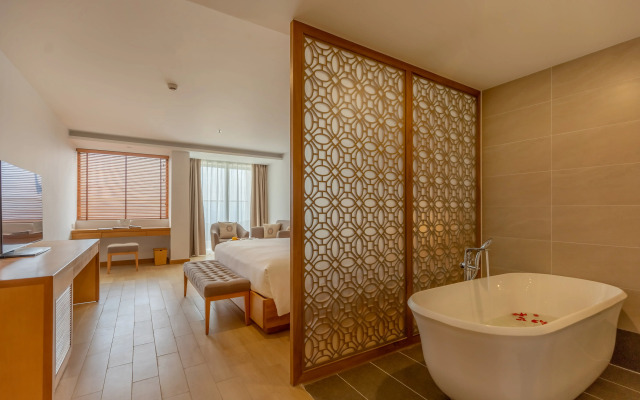 Selectum Noa Resort Cam Ranh