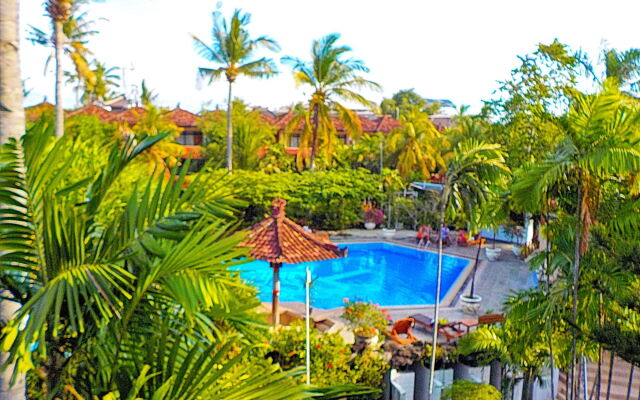 Palm Beach Hotel Bali