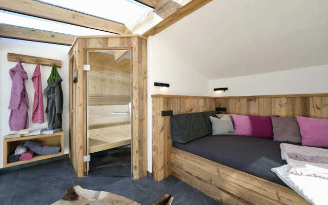 Lakeside Penthouse 16 by we rent