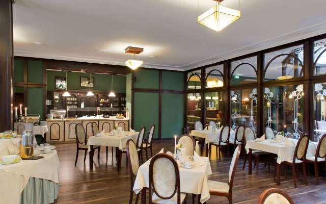 TRYP by Wyndham Kassel City Centre