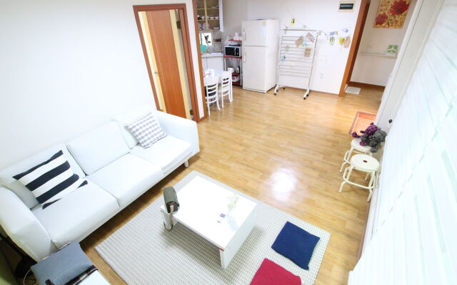 House In Hongdae 5