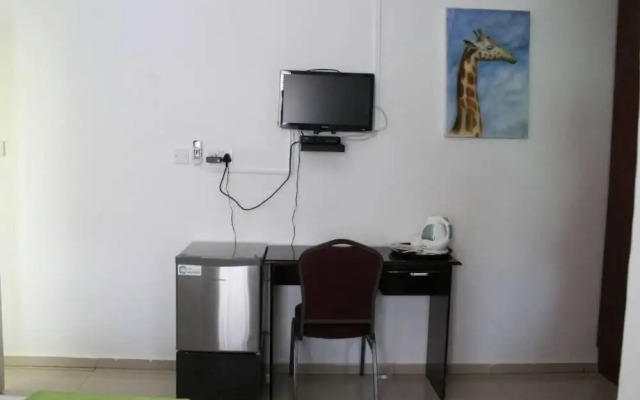 Overflow Guest House