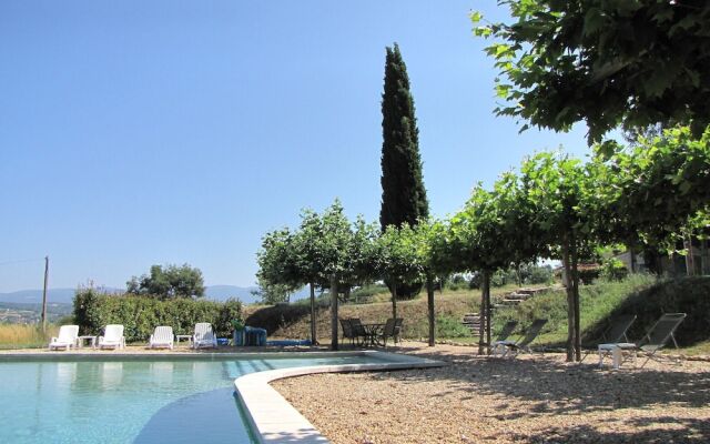 Bastide Casa Mira au domaine d' Esclatesang, 5 ha, Apt, parc du Luberon