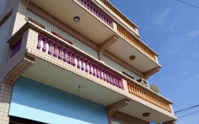 Danbao Family B&B