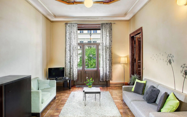 Art House Apartments by Adrez Living