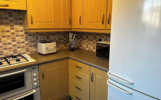 Coventry - 3 Beds - Pet Friendly - Free Parking