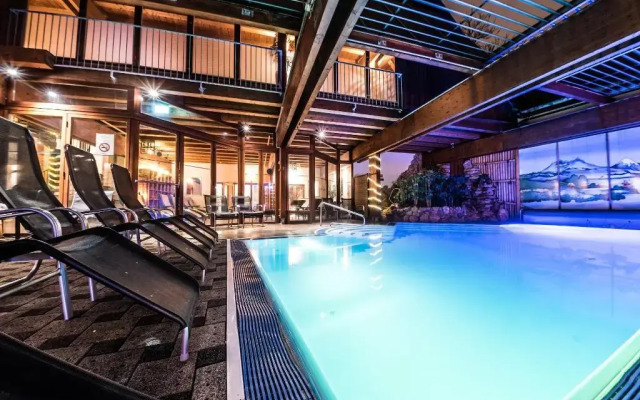 Mauritius Hotel & Therme