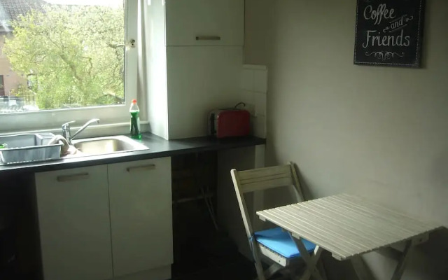 Dragon - Peat Road House 3 Bedroom Home