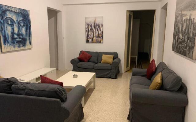 4 bedroom apartment in Sliema near the sea
