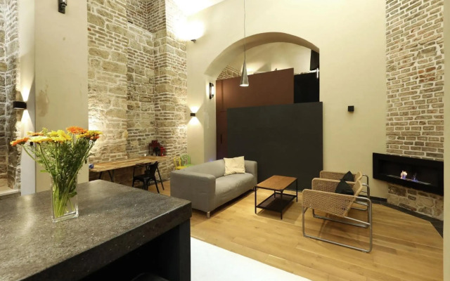 American Loft in the Heart of Prague