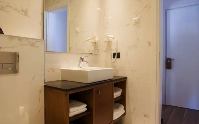 Andon Lapa Suites