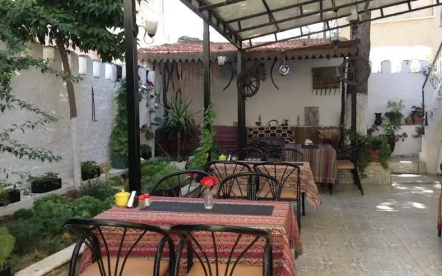 Nur Pension