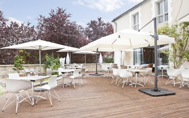 Hotel Angoulême Le Saint Gelais