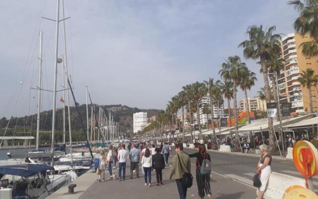 Apartamento Málaga Port *****