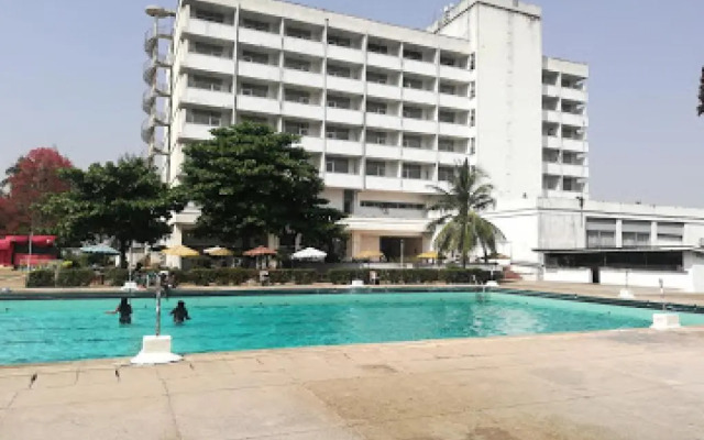 Premier Hotel