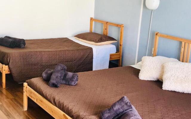 LET ME HOST Elyseum Apartament