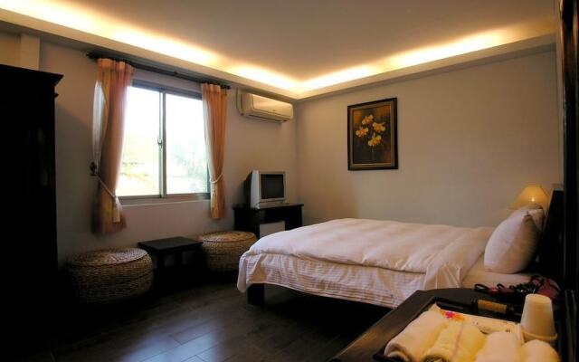 Li Ting B&B