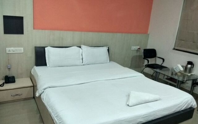 JK Rooms 122 Shaheen Lodging & Boarding