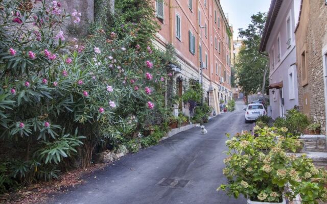Borgo San Lazzaro Cozy Flat